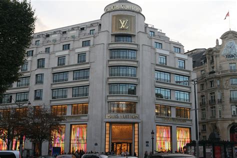 louis vuitton champs elyse|louis vuitton champs elysees appointment.